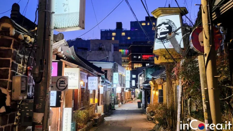 Vicoli di Insadong a Seoul in Corea del Sud